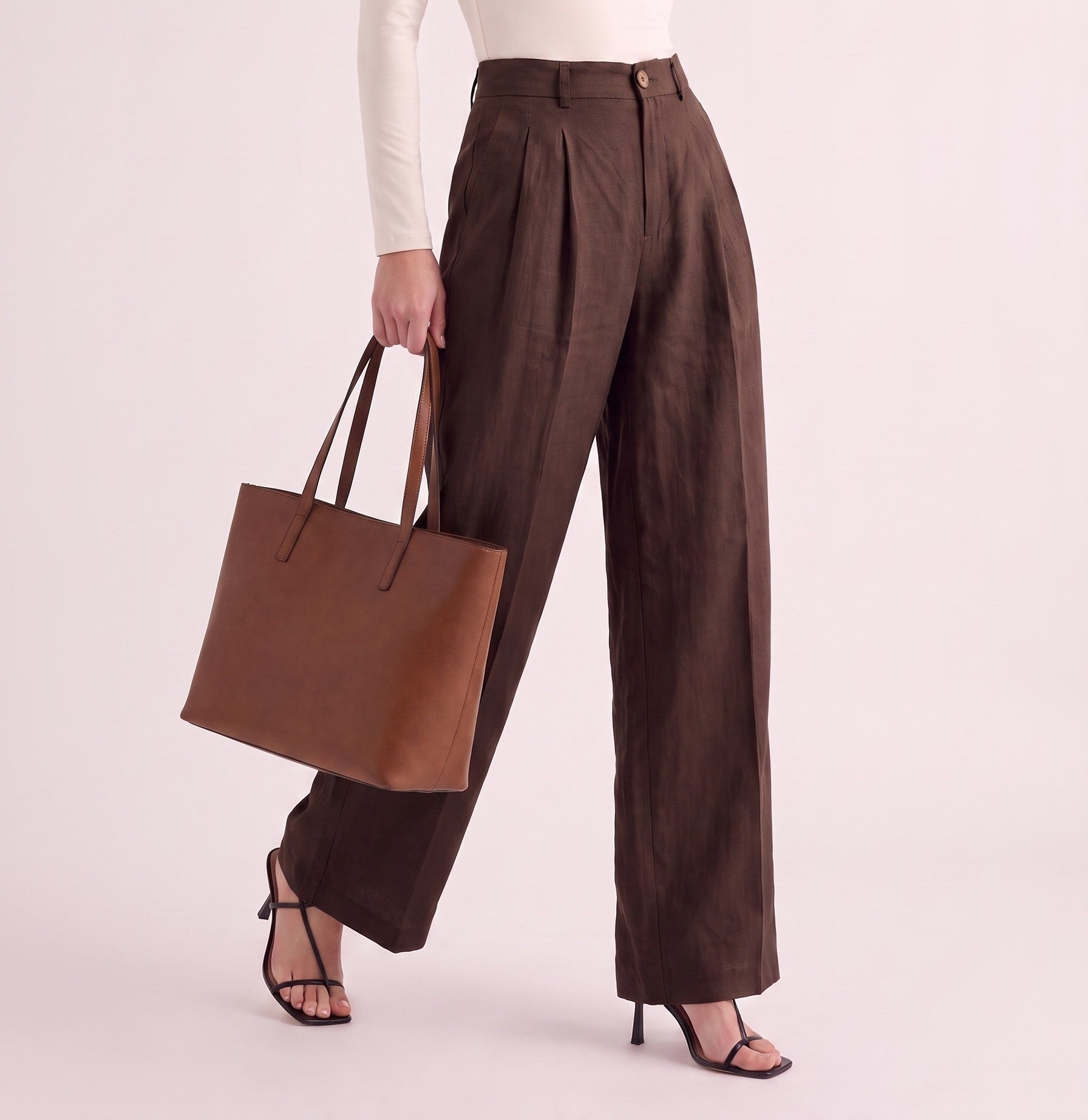 COFFEE BROWN, M